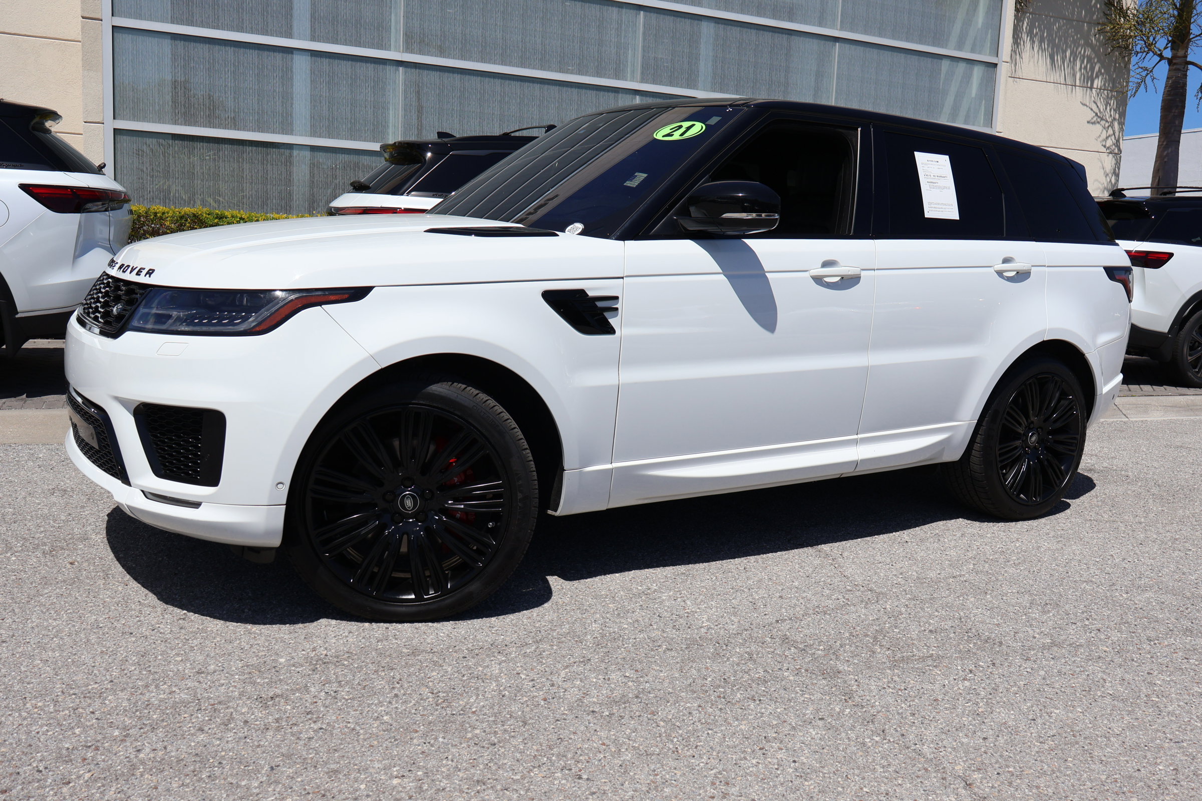 Used 2021 Land Rover Range Rover Sport HSE Dynamic image 1