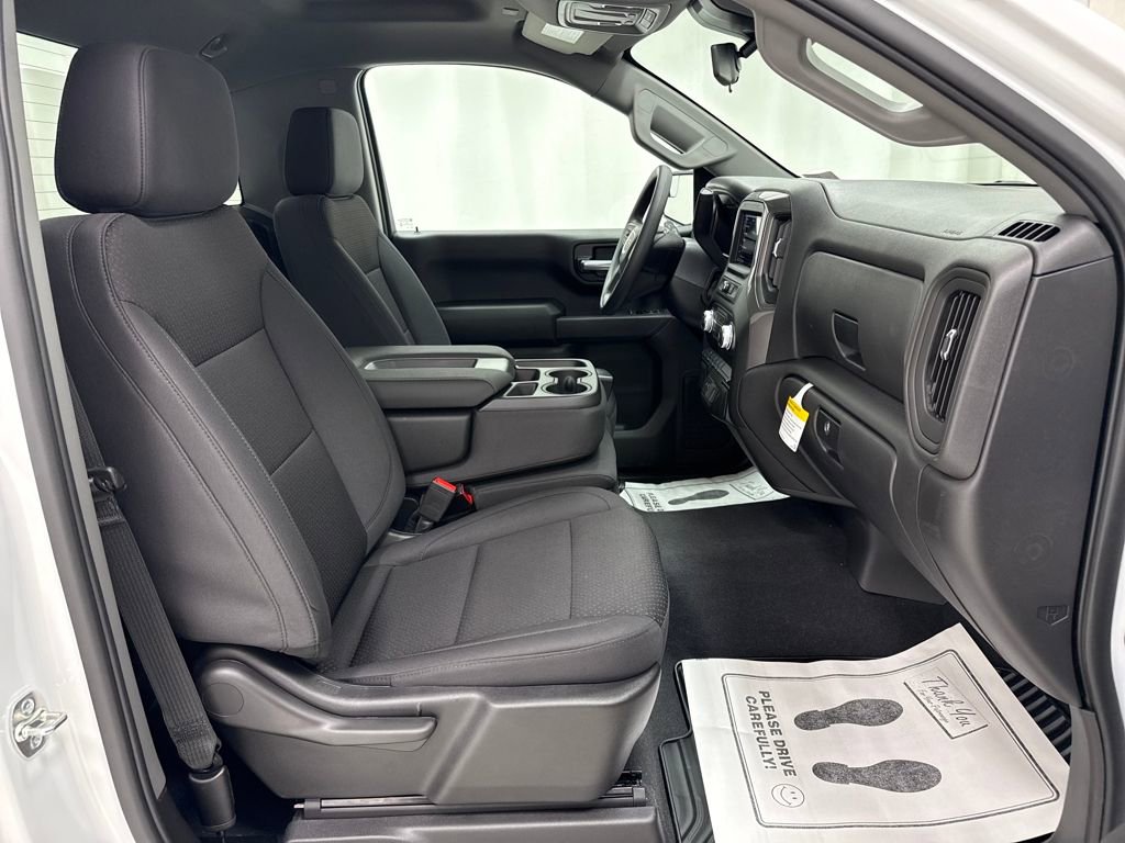 New 2026 GMC Sierra 1500 Pro w/ Pro Value Package AWD/4WD image 9