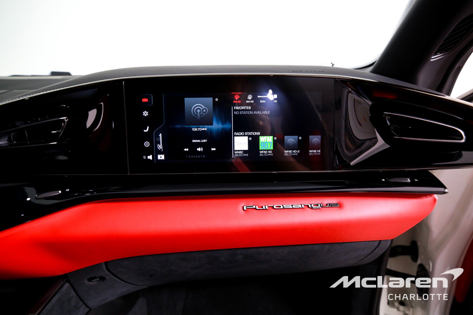 Used 2026 Ferrari Purosangue AWD/4WD image 30