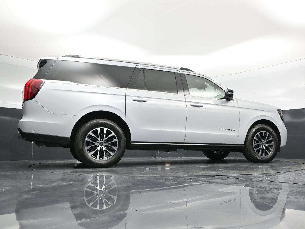 Used 2025 Ford Expedition Max Platinum AWD/4WD image 67