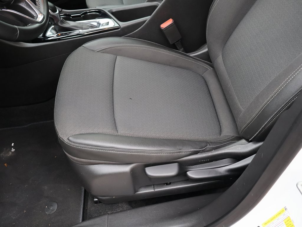 Used 2025 Buick Encore GX Preferred image 36