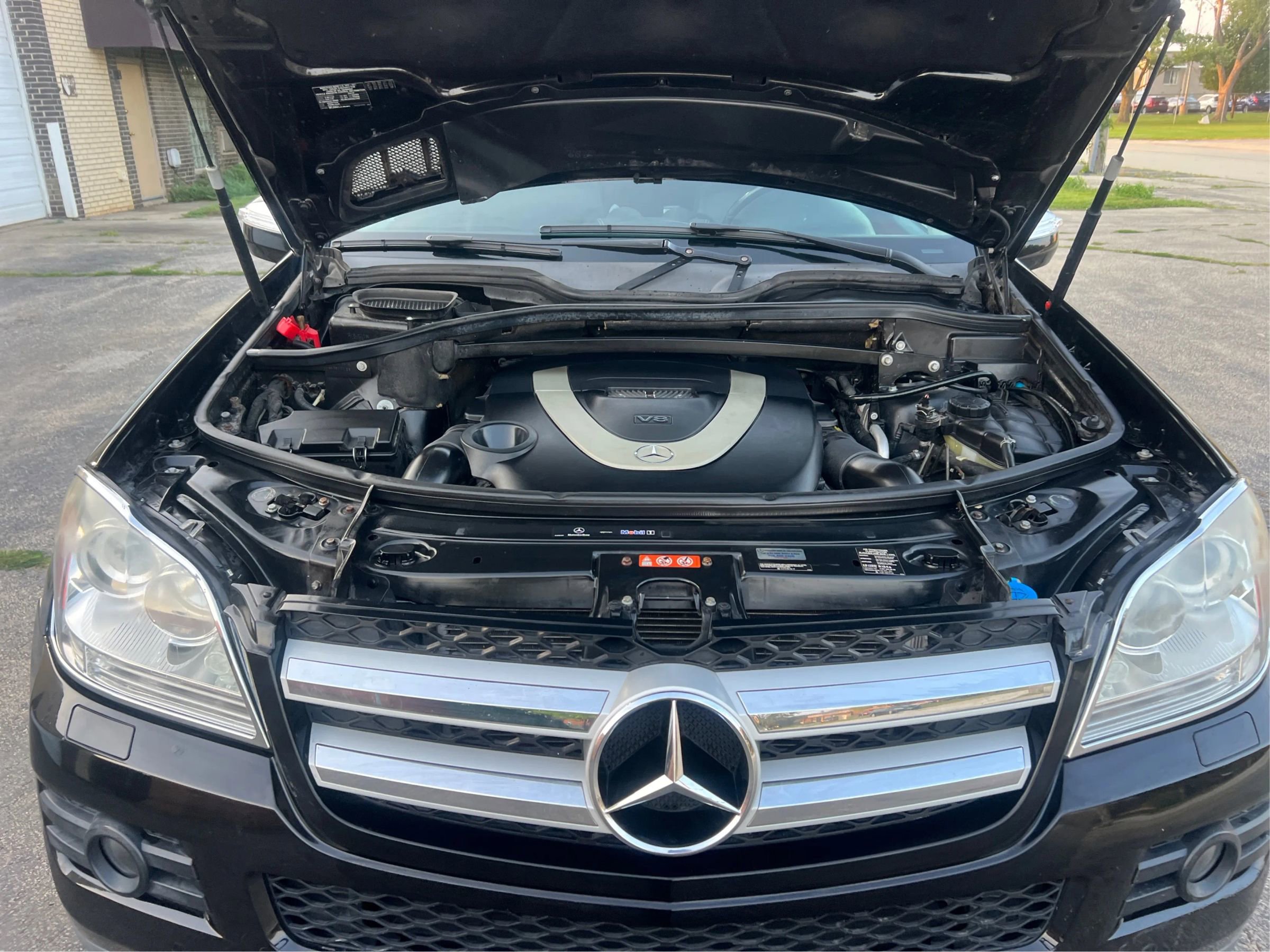 Used 2009 Mercedes-Benz GL 450 4MATIC image 24