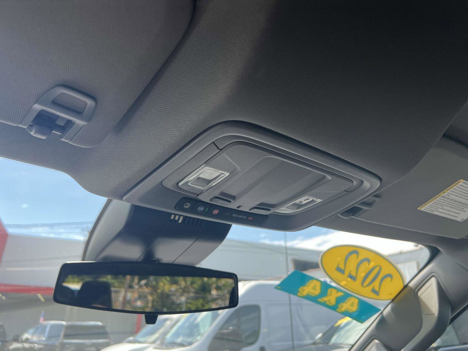 Used 2022 Chevrolet Silverado 1500 LT image 32