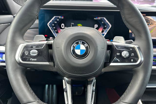 Used 2023 BMW 740i w/ Parking Assistance Package image 22