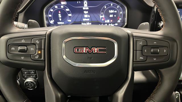 Used 2024 GMC Sierra 1500 AT4 w/ AT4 Premium Package AWD/4WD image 16