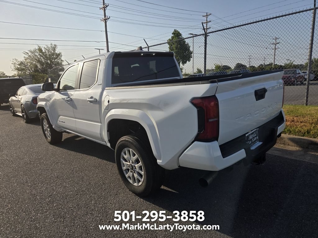 Used 2024 Toyota Tacoma SR5 RWD image 10