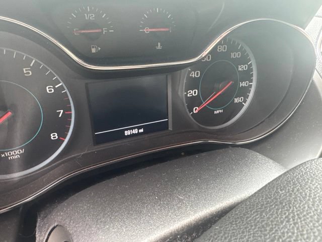 Used 2017 Chevrolet Cruze LT FWD image 12