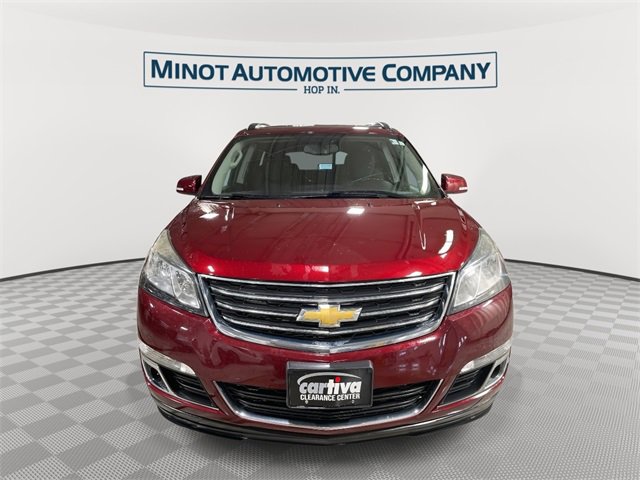 Used 2016 Chevrolet Traverse LT w/ Style and Technology Package image 3
