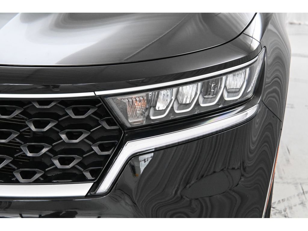 Used 2022 Kia Sorento LX AWD/4WD image 11