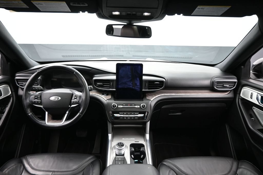 Used 2020 Ford Explorer Platinum AWD/4WD image 24