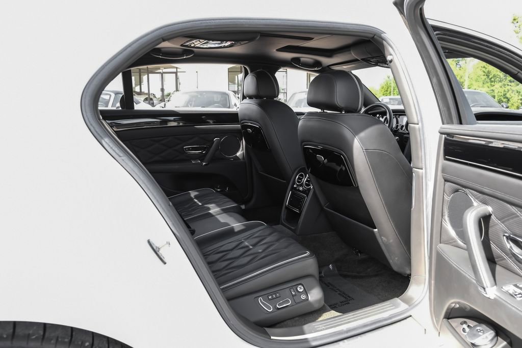 Used 2016 Bentley Flying Spur V8 AWD/4WD image 45