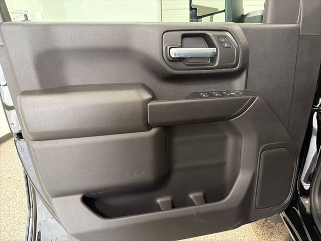 New 2026 Chevrolet Silverado 2500 Custom w/ Custom Value Package image 8