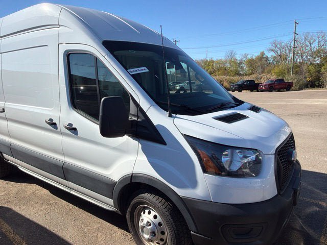 Used 2024 Ford Transit 250 148 High Roof Extended AWD w/ Load Area Protection Package image 2
