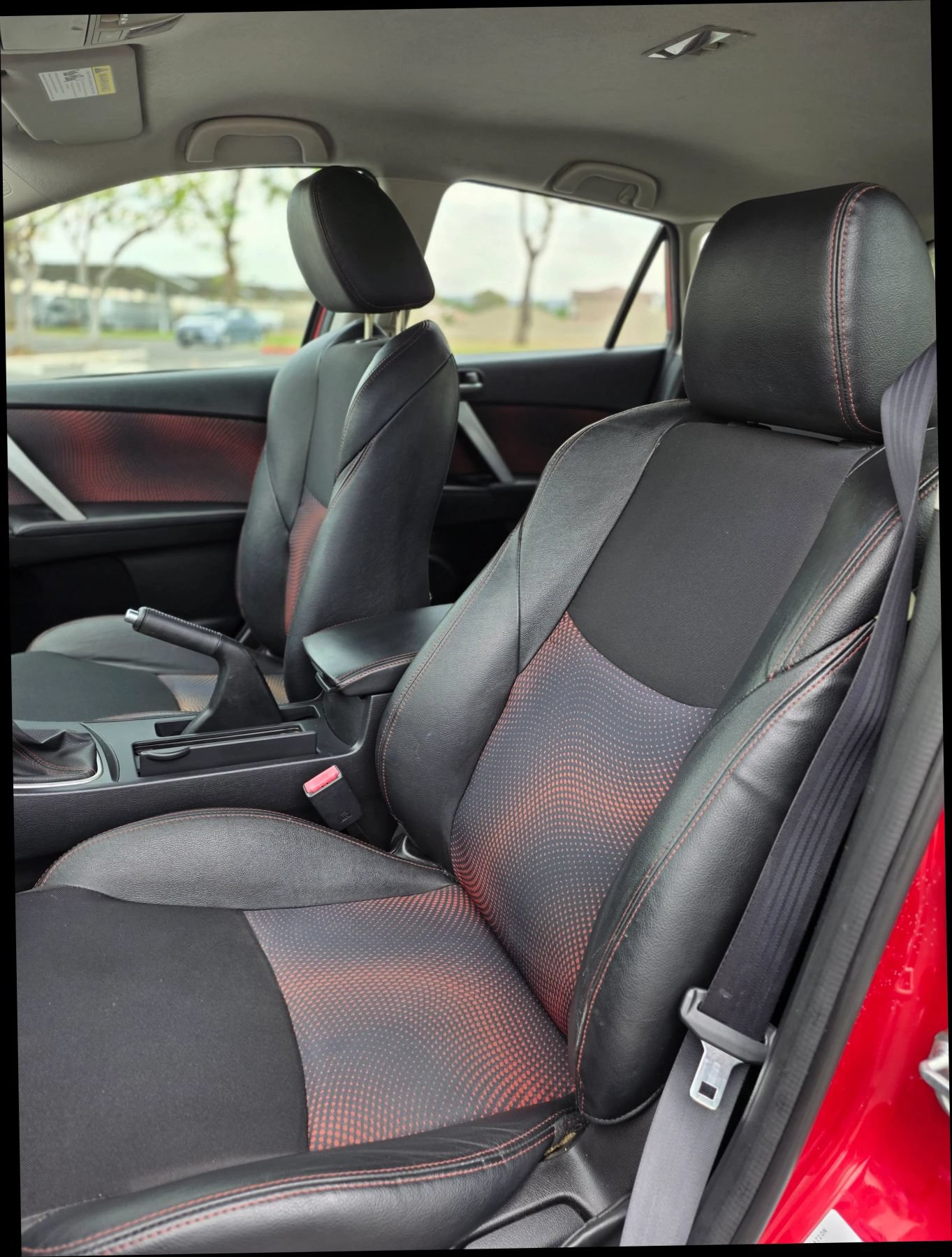 Used 2013 MAZDA MAZDA3 Touring FWD image 9