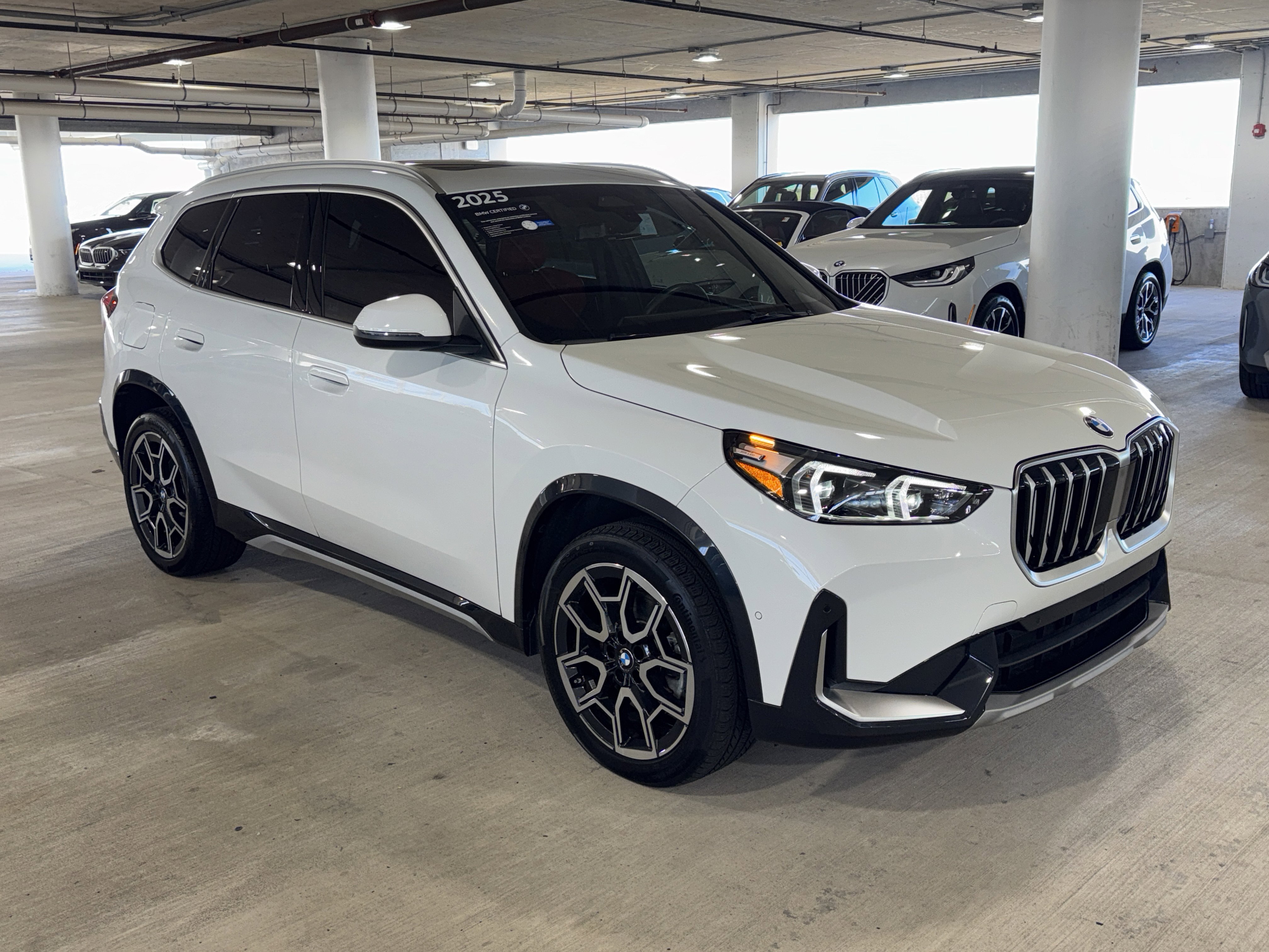 Used 2025 BMW X1 xDrive28i w/ Convenience Package image 2