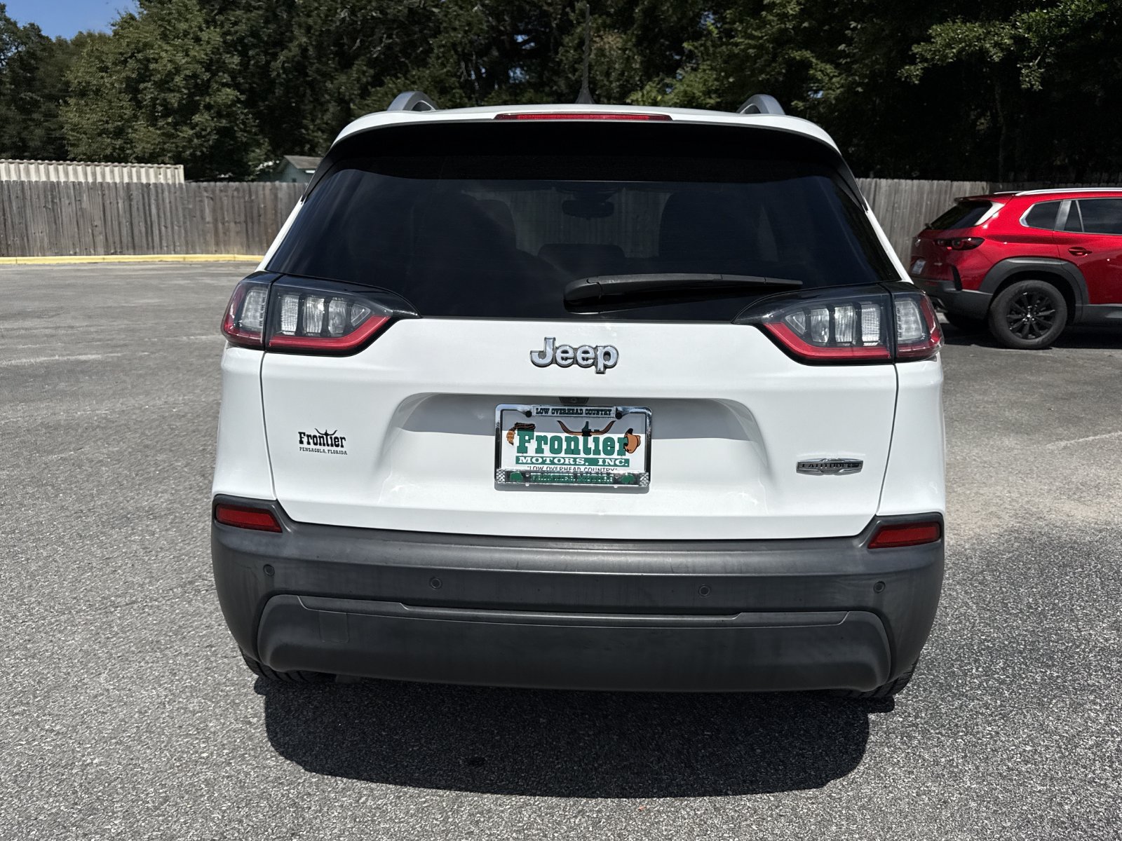 Used 2021 Jeep Cherokee Latitude Plus FWD image 5