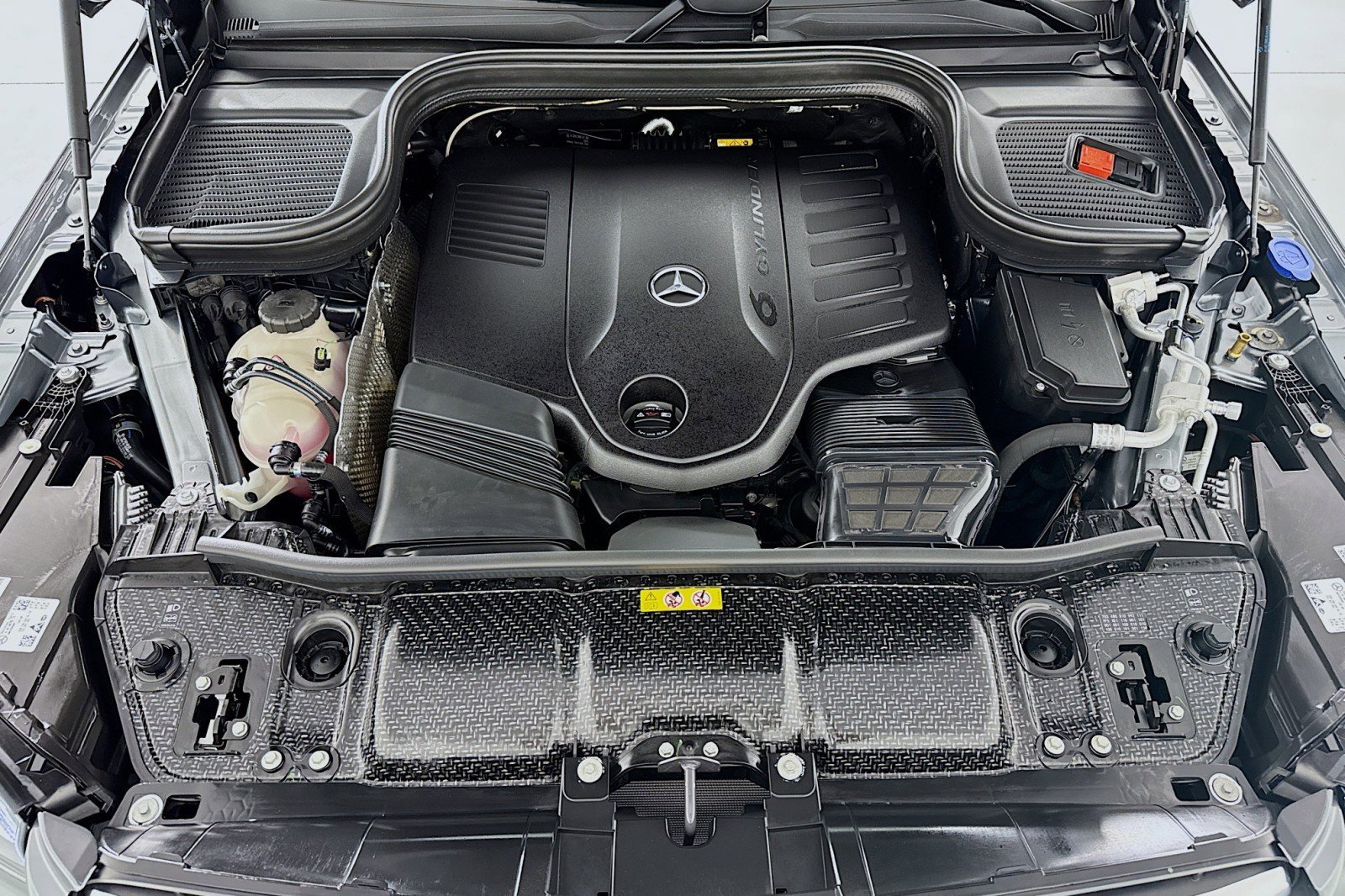 Certified 2026 Mercedes-Benz GLS 450 4MATIC image 12