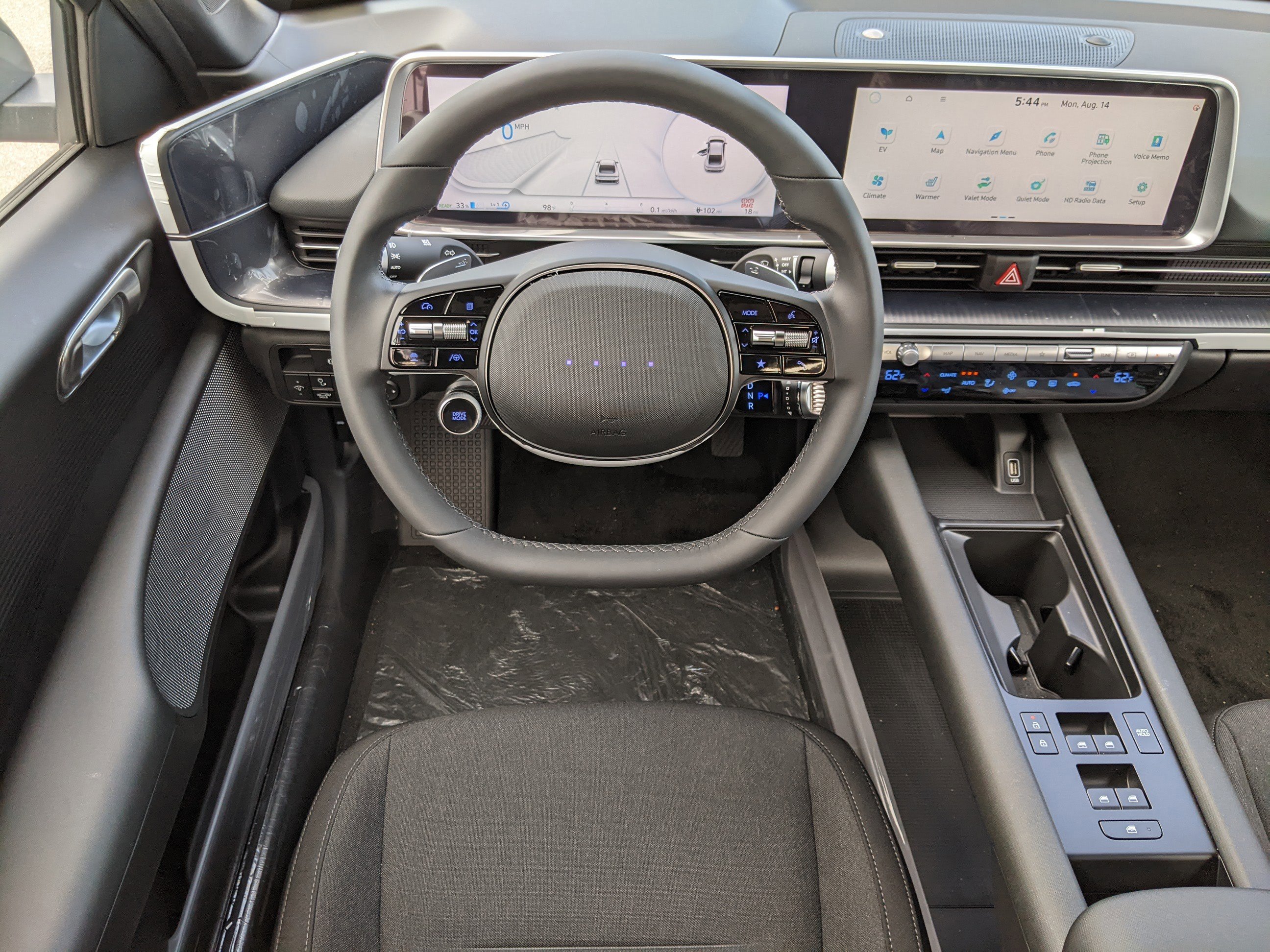 New 2025 Hyundai Ioniq 6 SE image 13