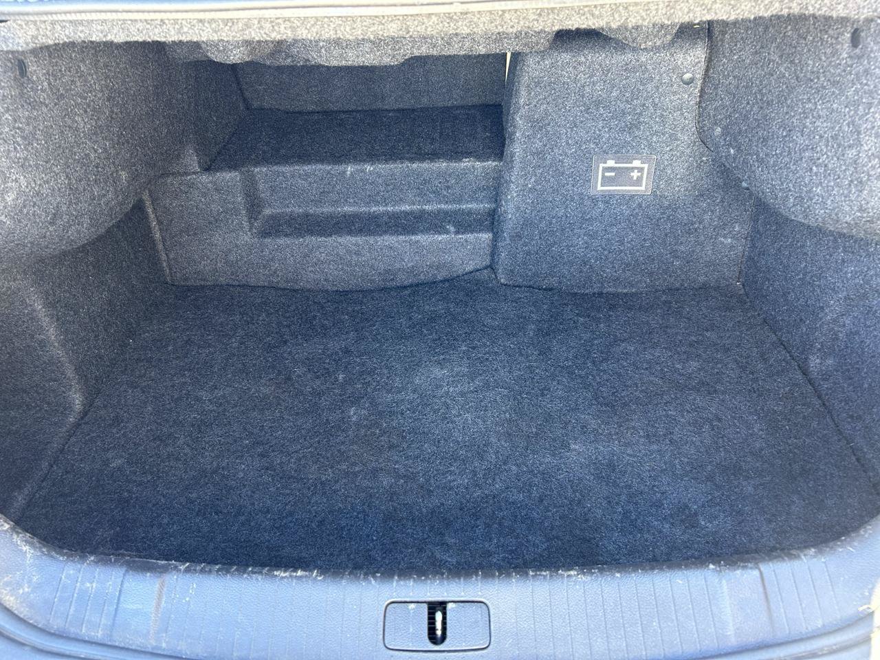 Used 2012 Buick LaCrosse Premium FWD image 17