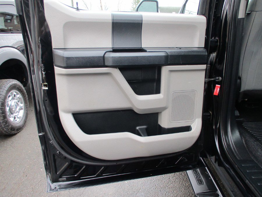 Used 2017 Ford F250 XL w/ STX Appearance Package image 35