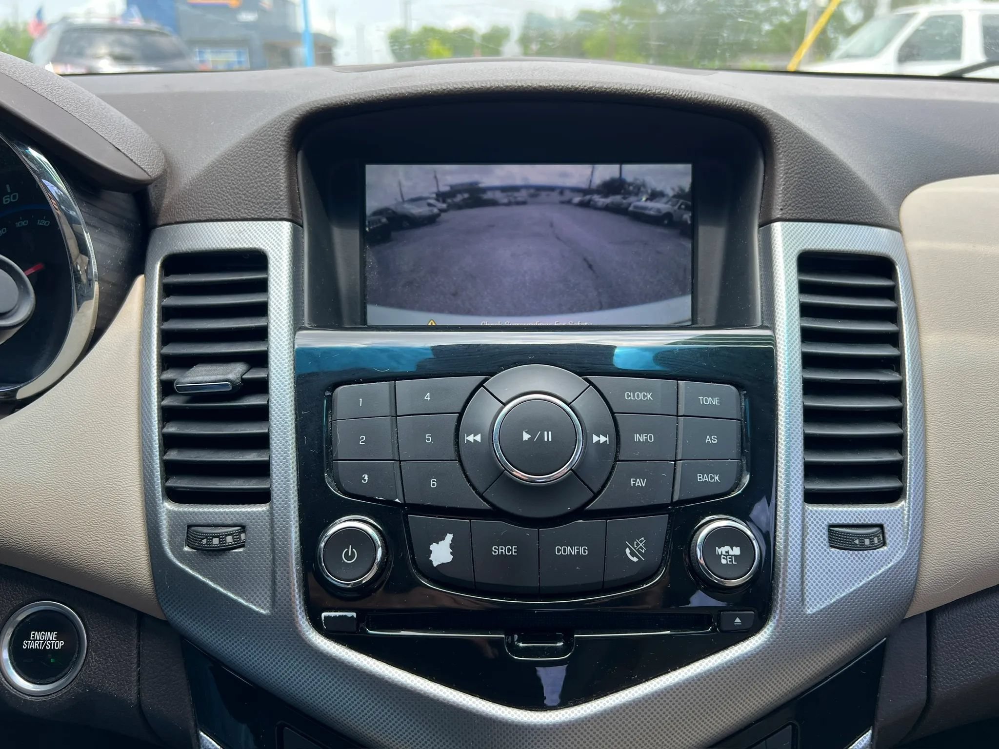 Used 2013 Chevrolet Cruze LTZ FWD image 20