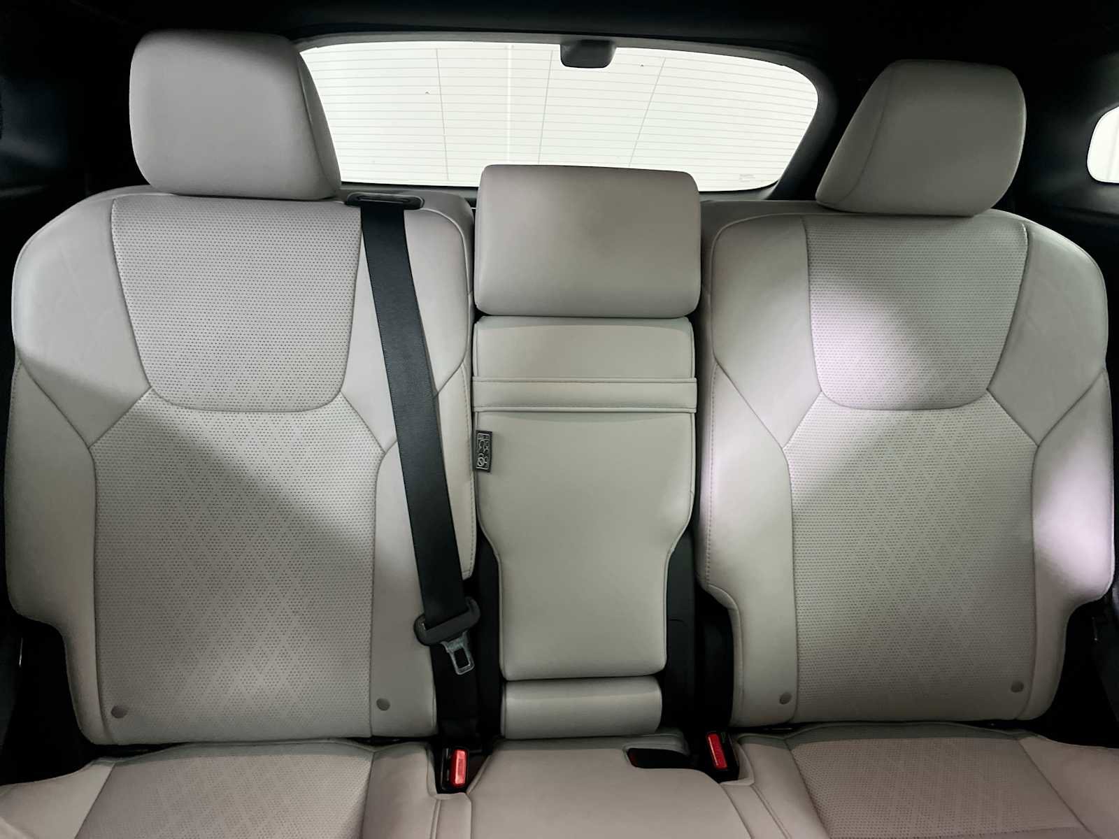 Used 2023 Lexus RX 350 AWD image 13