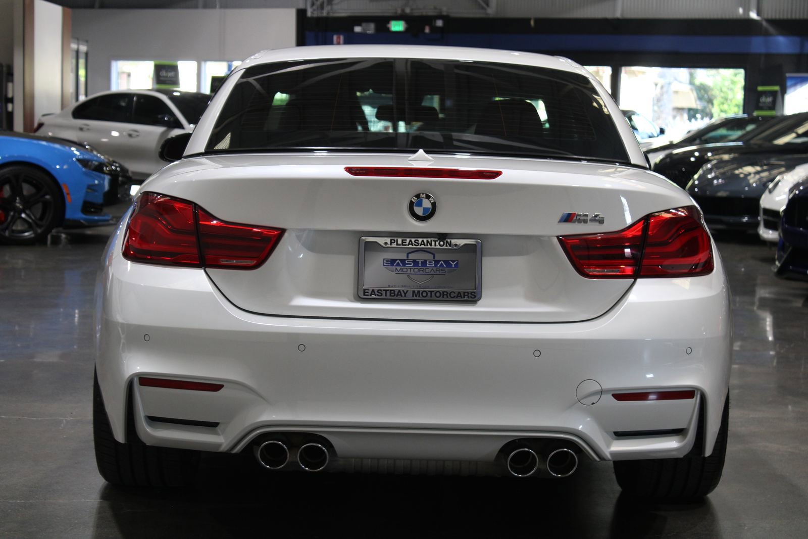 Used 2019 BMW M4 Convertible w/ Executive Package image 15