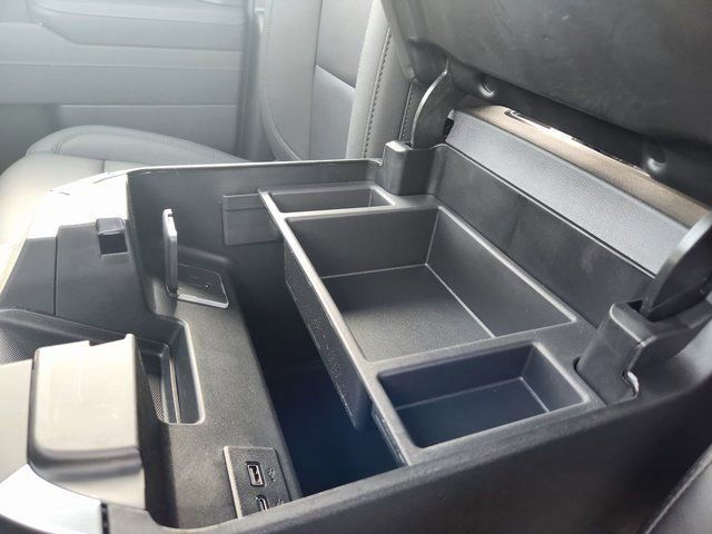 New 2026 GMC Sierra 1500 Elevation w/ Elevation Premium Package AWD/4WD image 19