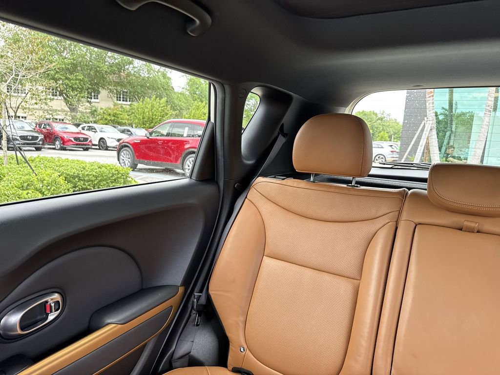 Used 2015 Kia Soul ! w/ Sun & Sound Package image 17