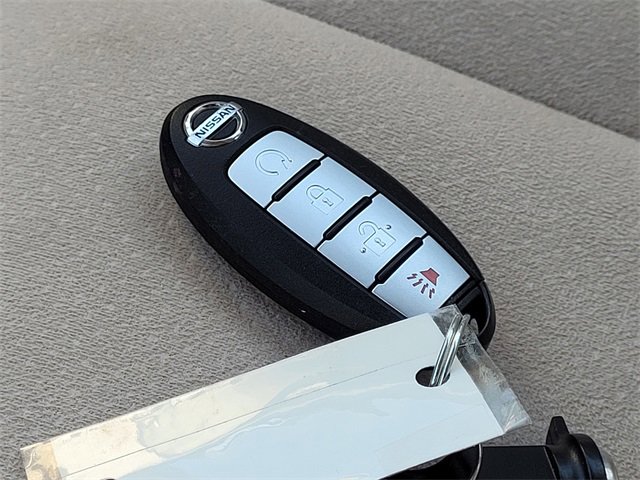 Used 2017 Nissan Murano SV w/ Premium Package image 25