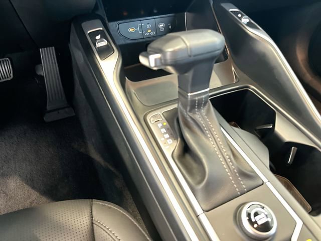 Certified 2025 Kia Sorento S FWD image 22