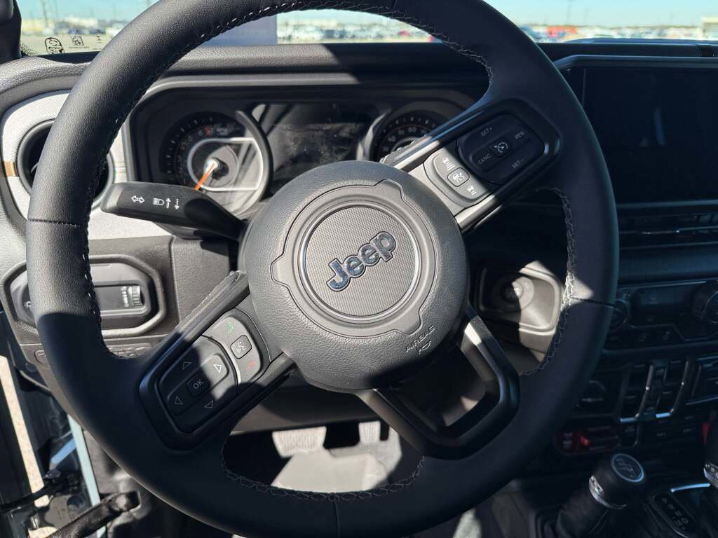 New 2026 Jeep Gladiator Willys image 26