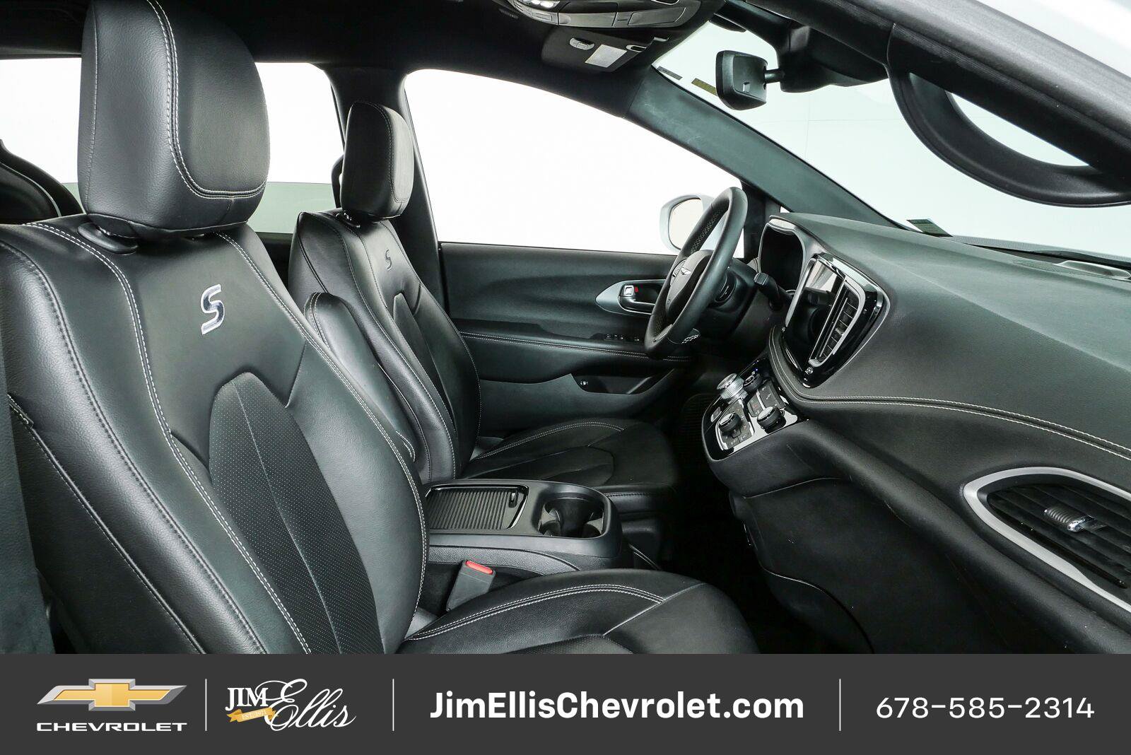 Used 2022 Chrysler Pacifica Touring-L w/ S Appearance Package FWD image 20