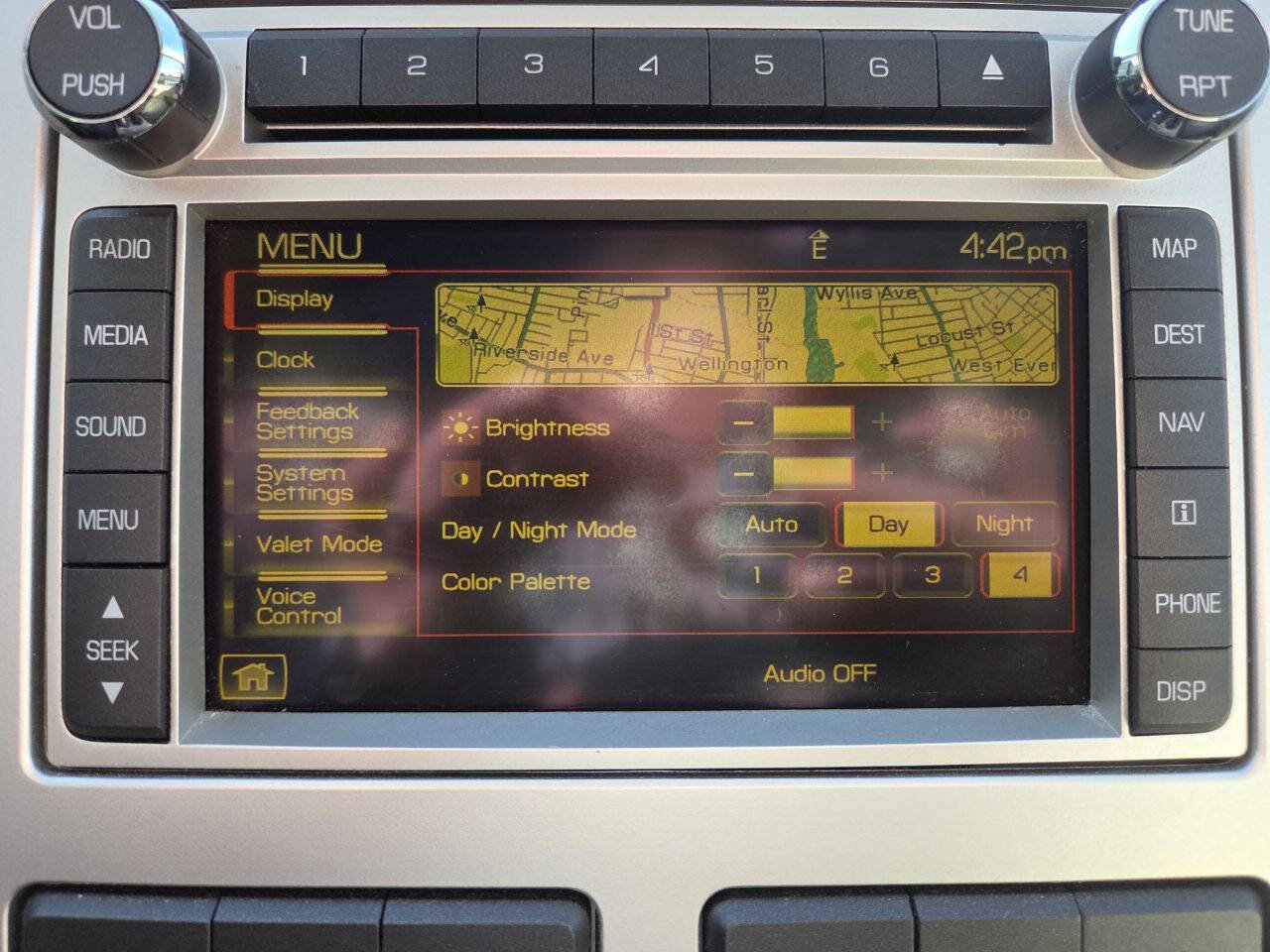 Used 2010 Lincoln MKX AWD image 33