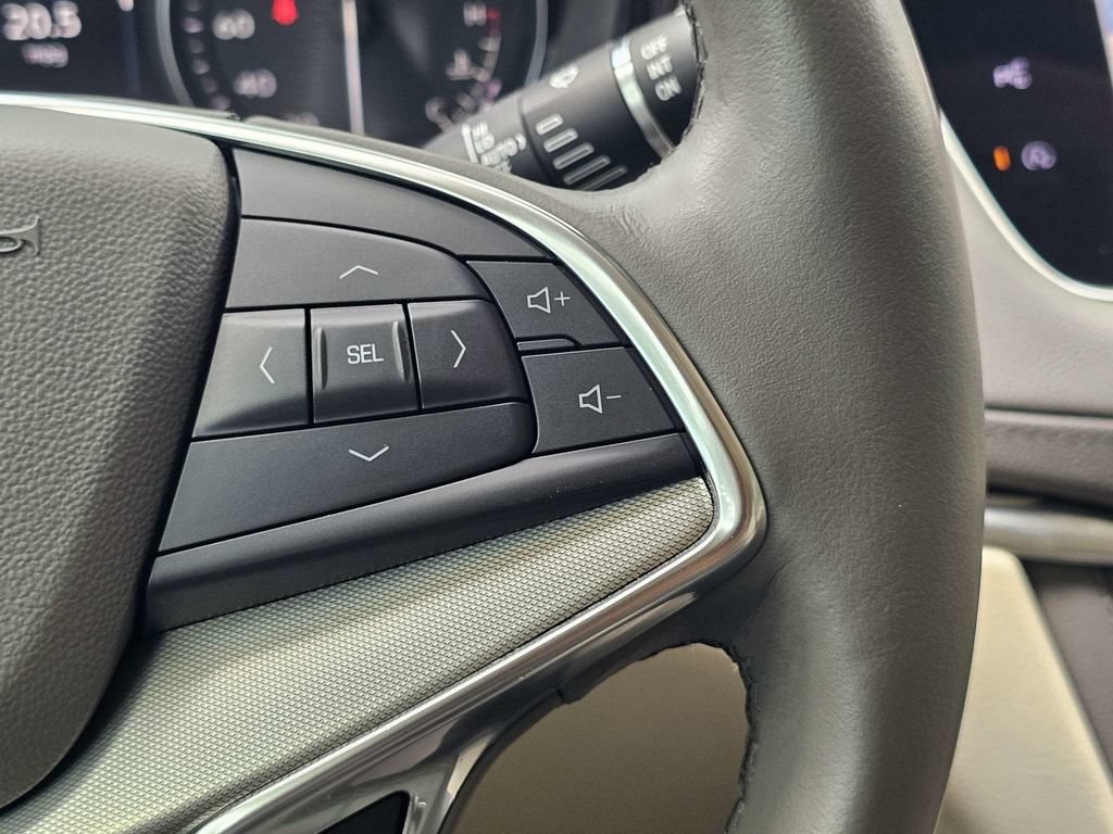Used 2021 Cadillac XT5 Premium Luxury AWD/4WD image 31
