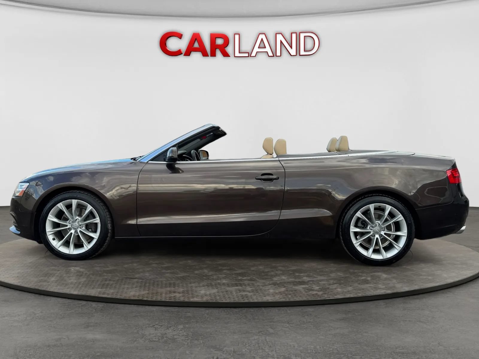 Used 2013 Audi A5 2.0T Premium Plus FWD image 2
