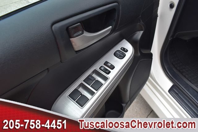 Used 2014 Toyota Camry SE FWD image 17