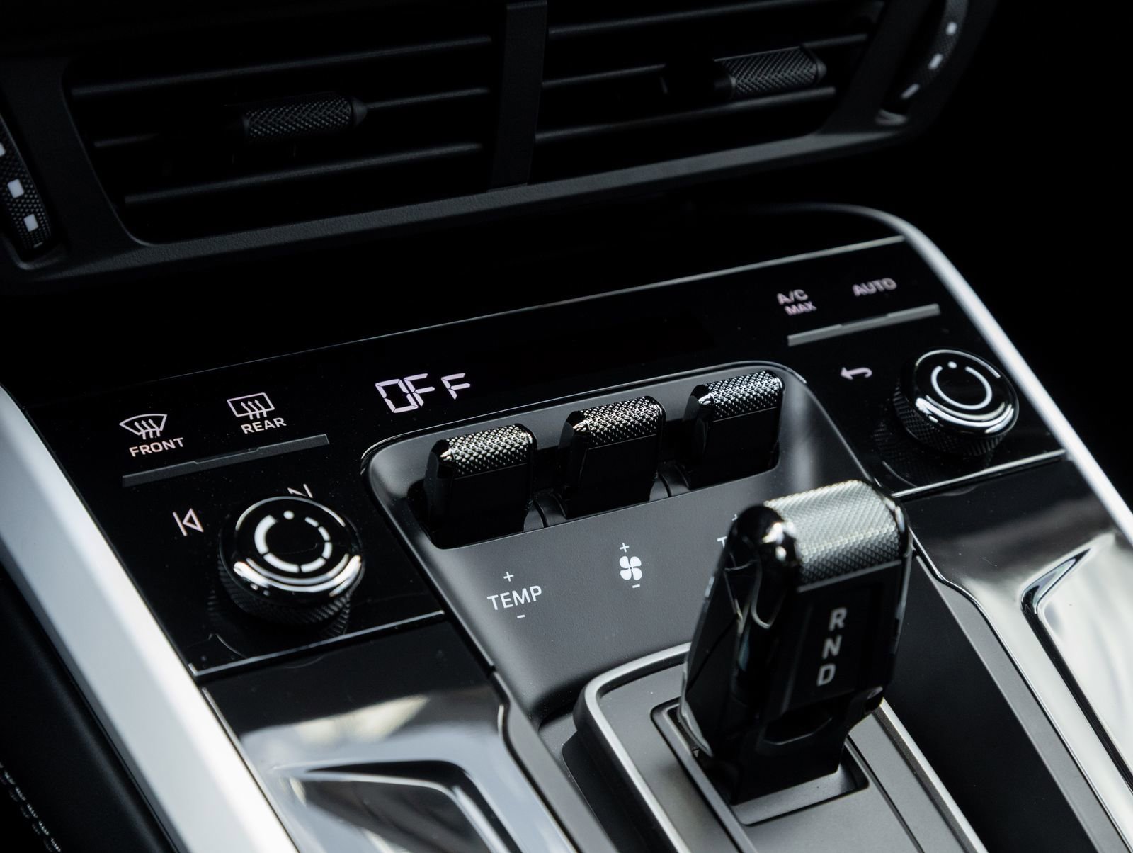 Used 2025 Porsche 911 Carrera GTS image 29