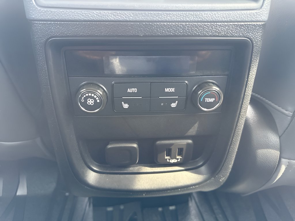 Used 2020 Buick Envision Essence FWD image 7