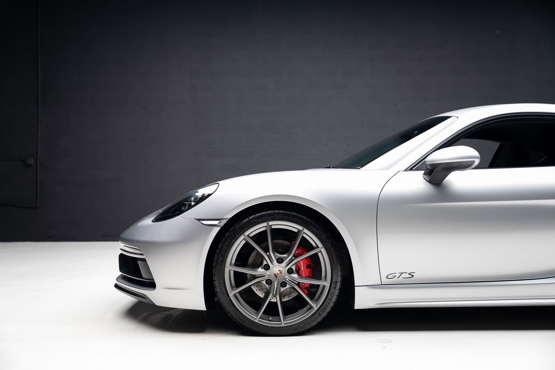 Used 2019 Porsche 718 Cayman GTS image 18