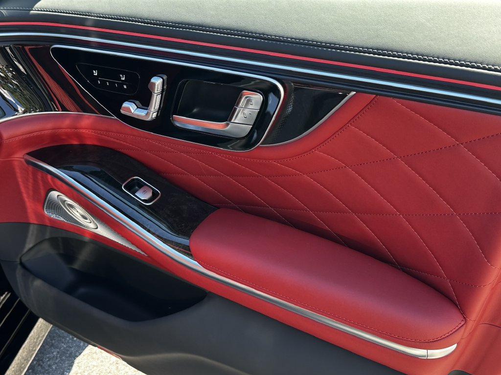New 2027 Mercedes-Benz S 580 4MATIC Sedan image 16