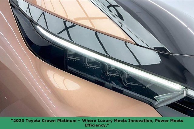 Used 2023 Toyota Crown Platinum image 29