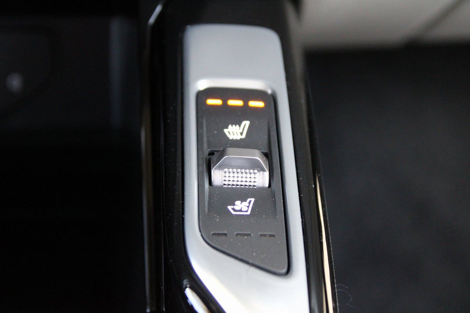 New 2026 Kia Sorento SX image 42