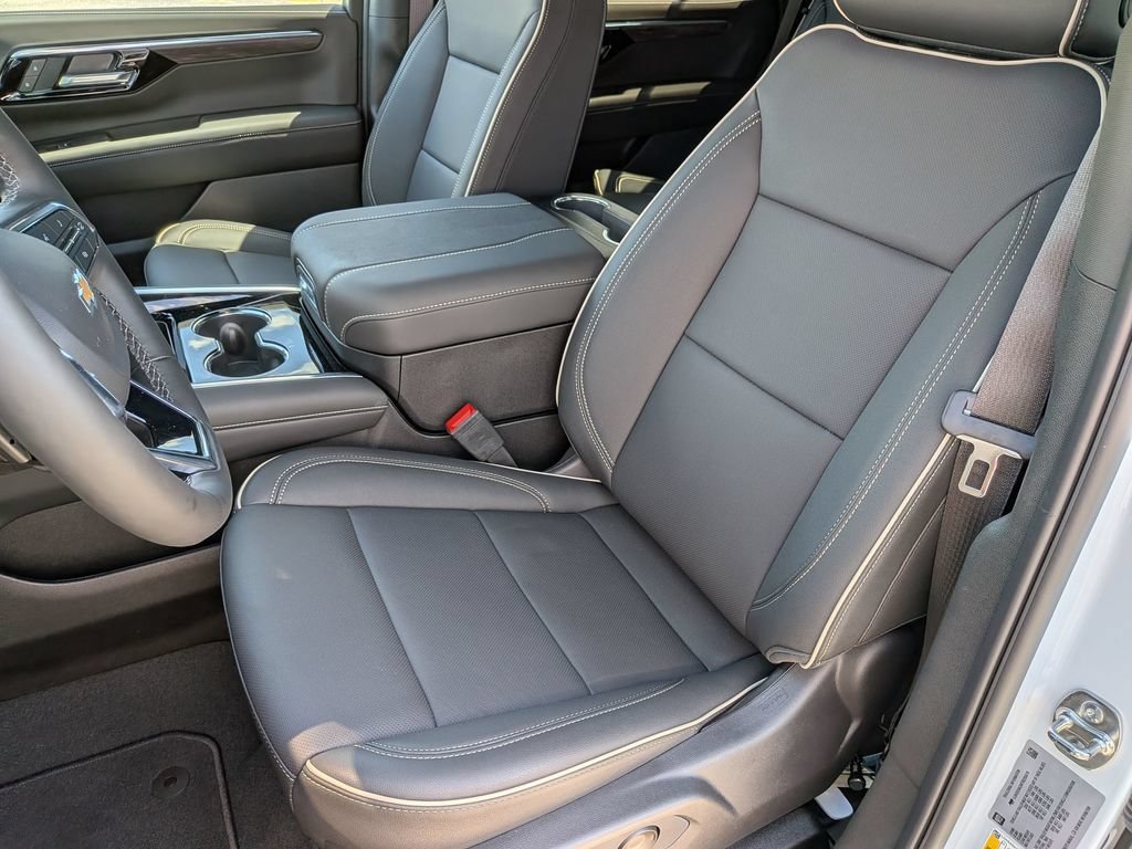 New 2026 Chevrolet Tahoe Premier w/ Sun And Tow Package RWD image 32