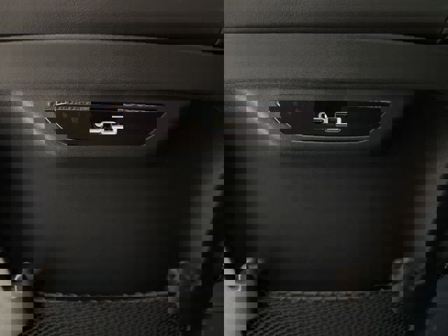 New 2026 Chrysler Pacifica Select w/ S Appearance Package image 38