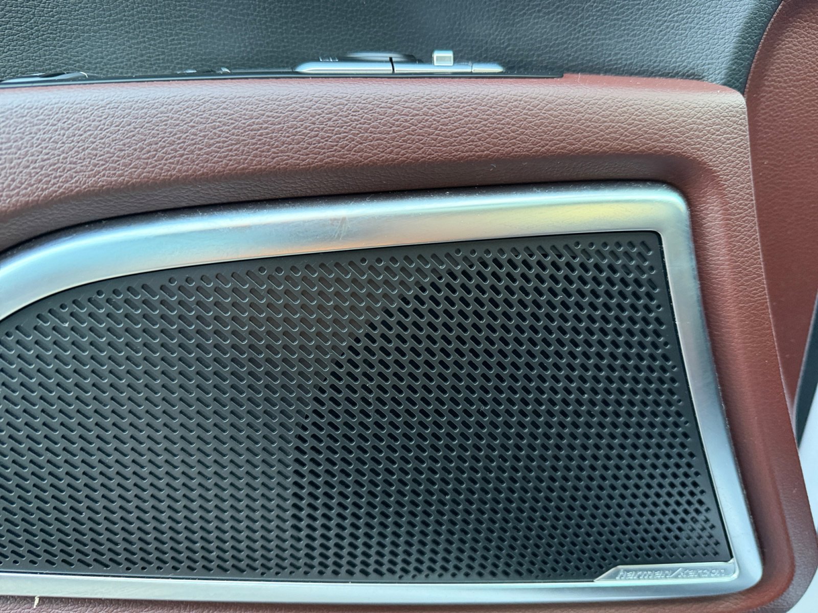 Used 2024 Kia Telluride SX Prestige image 27