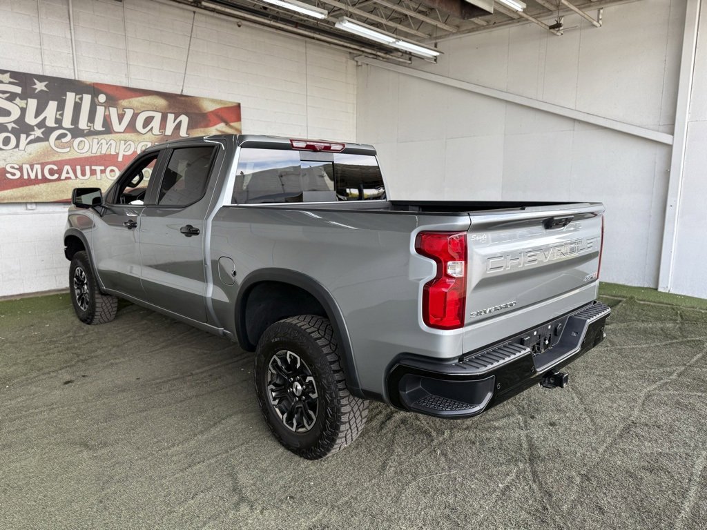 Used 2024 Chevrolet Silverado 1500 ZR2 w/ Technology Package image 14