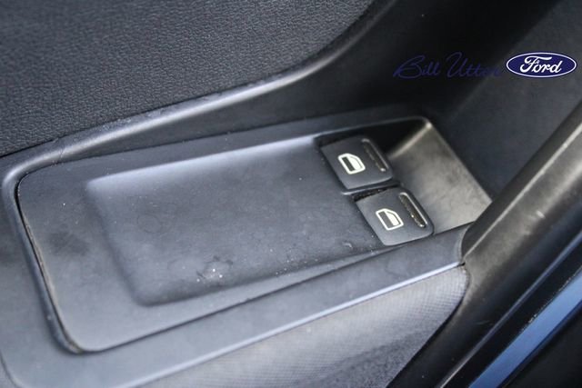 Used 2019 Volkswagen Beetle 2.0T S image 19