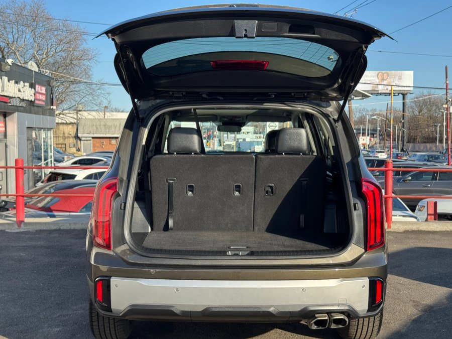 Used 2023 Kia Telluride S w/ S Sunroof Package image 30