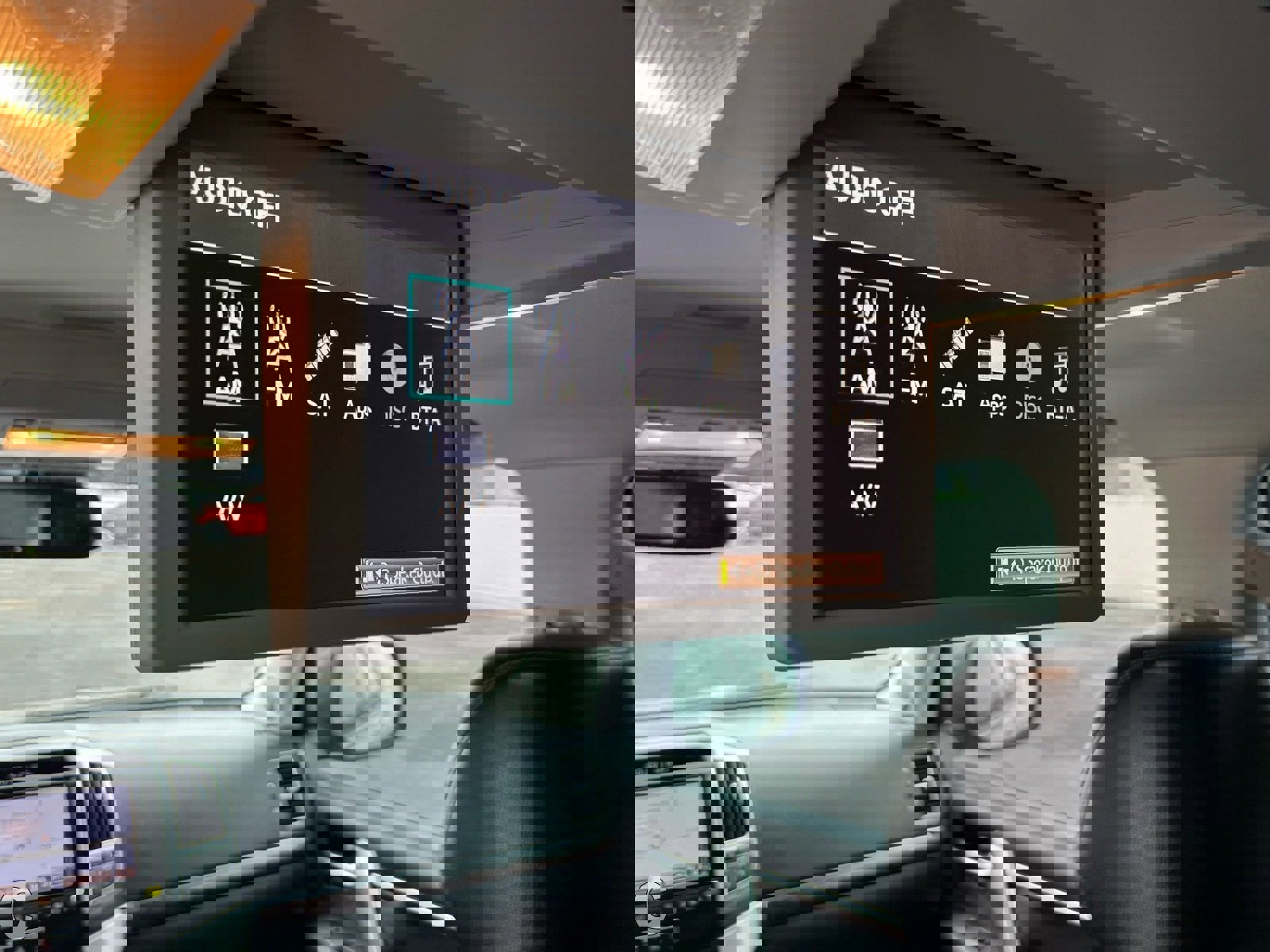 Used 2013 Toyota Land Cruiser image 31